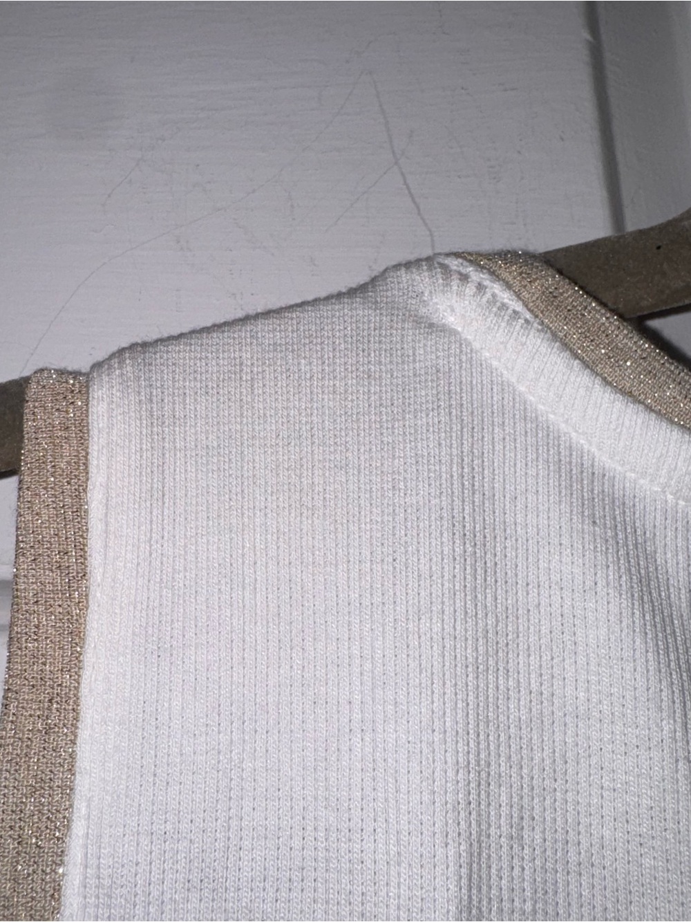 Chico’s white Sleeveless the ultimate tee metallic Silver gold Trim tank top XL - Picture 10 of 14